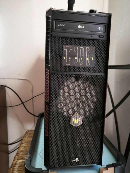 Pc completo, ryzen 5 7500f 16gb RAM ddr5