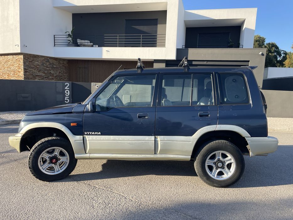 Suzuki Vitara 5 portas 1997 - Extras legalizados