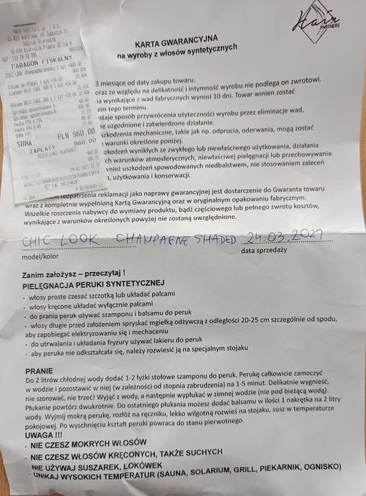 Krótka blond peruka