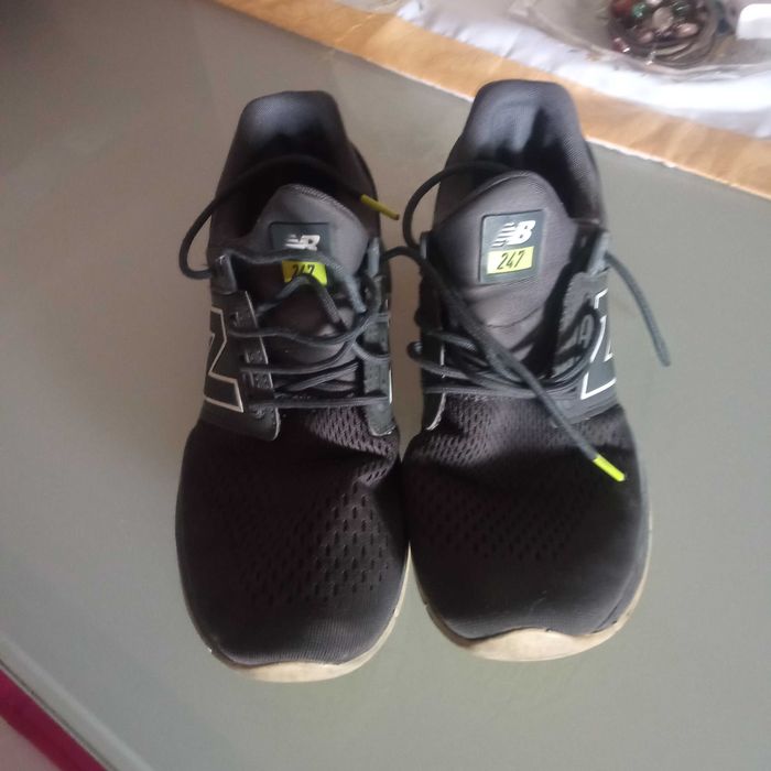 Tenis adidas / new balance