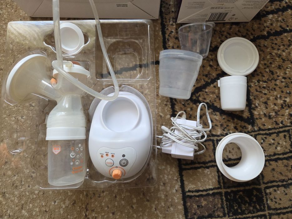 Laktator elektryczny canpol barbie easystart + wkładki laktacyjne