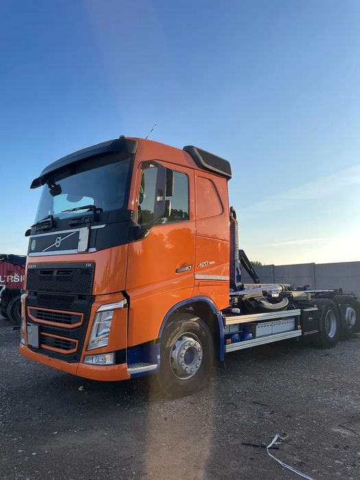 Volvo fh420  Volvo fh420 hakowiec 6x2 skrętna oś Wynajem brutto