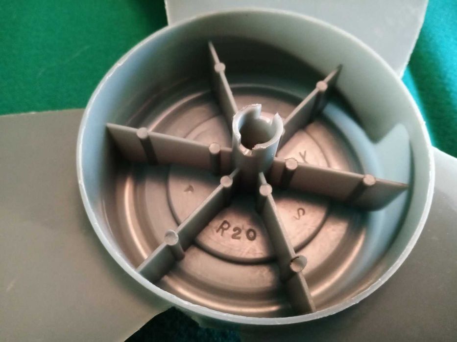 нова=крильчатка напольного вентилятора  R=180mm