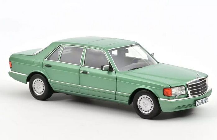 Norev Mercedes 560SEL W126 1/18