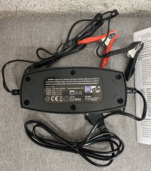 Зарядний пристрій для акумулятора Diamond Сar