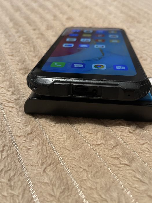 Мобільний телефон