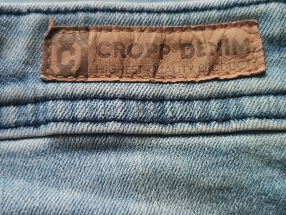 Spodnie Jeansowe CroppW: 28 L: 32 jasne