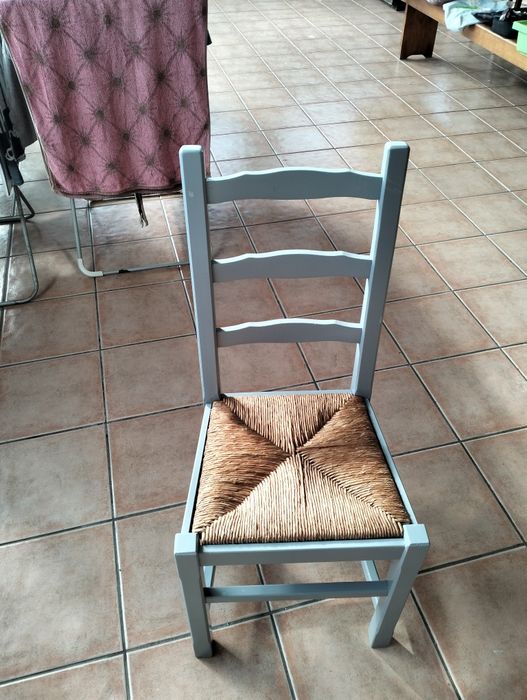 Cadeira madeira e palha