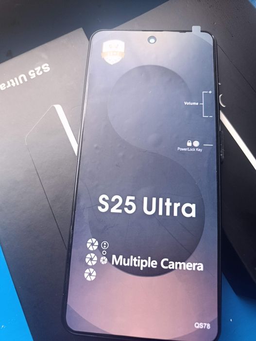 Смартфон Samsung S25 Ultra