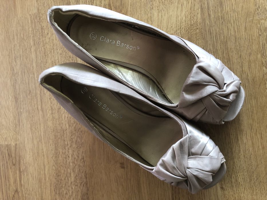 Półbuty damskie Clara Barson 37