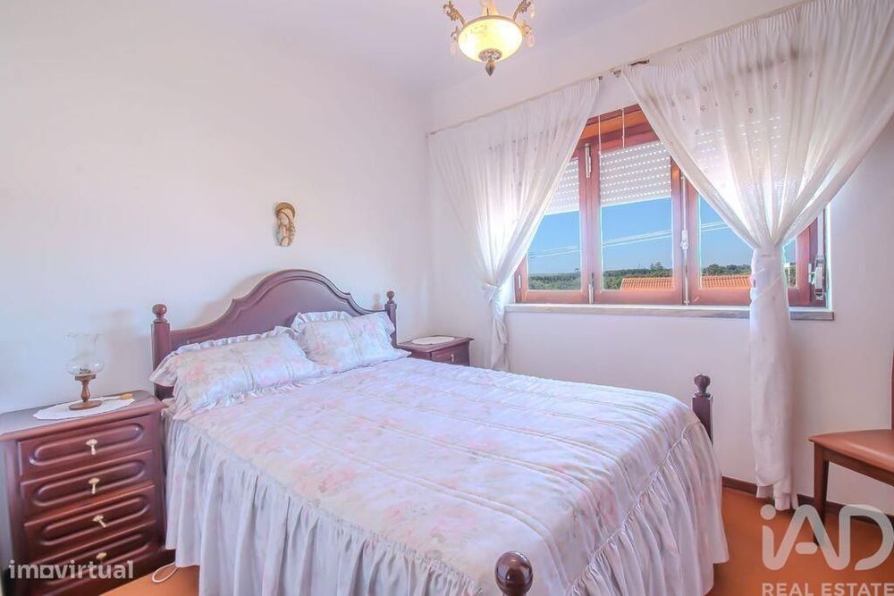 Casa / Villa T3 em Lamas e Cercal de 430 m2
