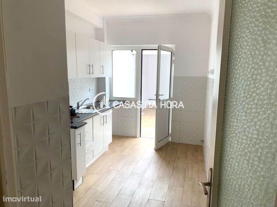 Apartamento T2 em Almada