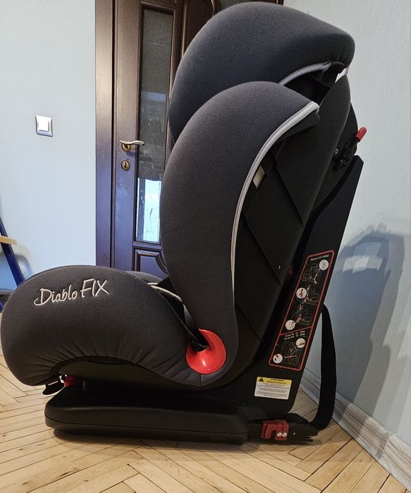 Автокрісло Caretero Diablo fix