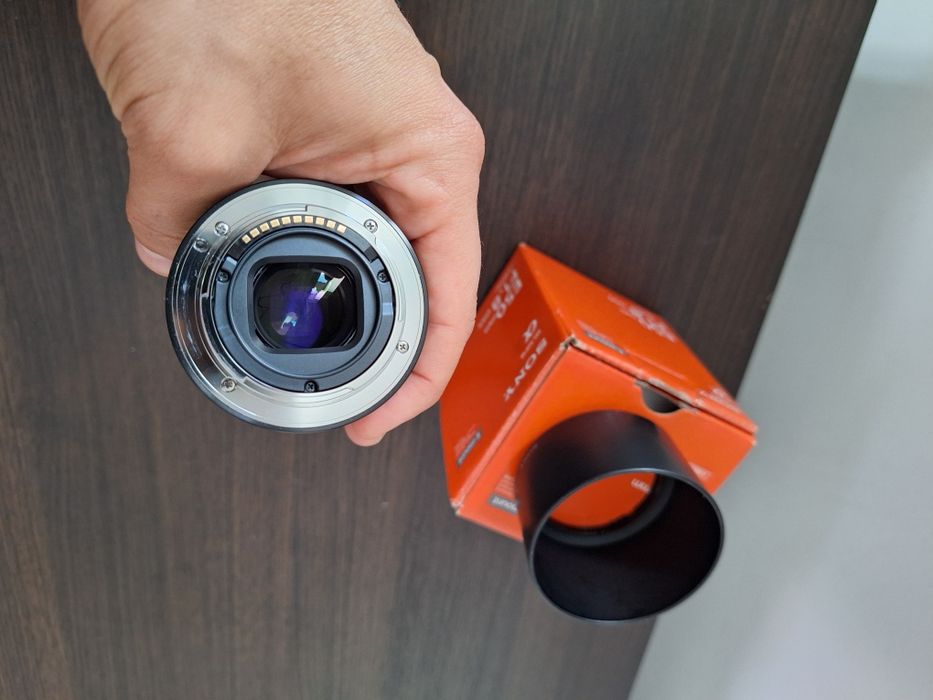 Sony E50 F1.8mm oss