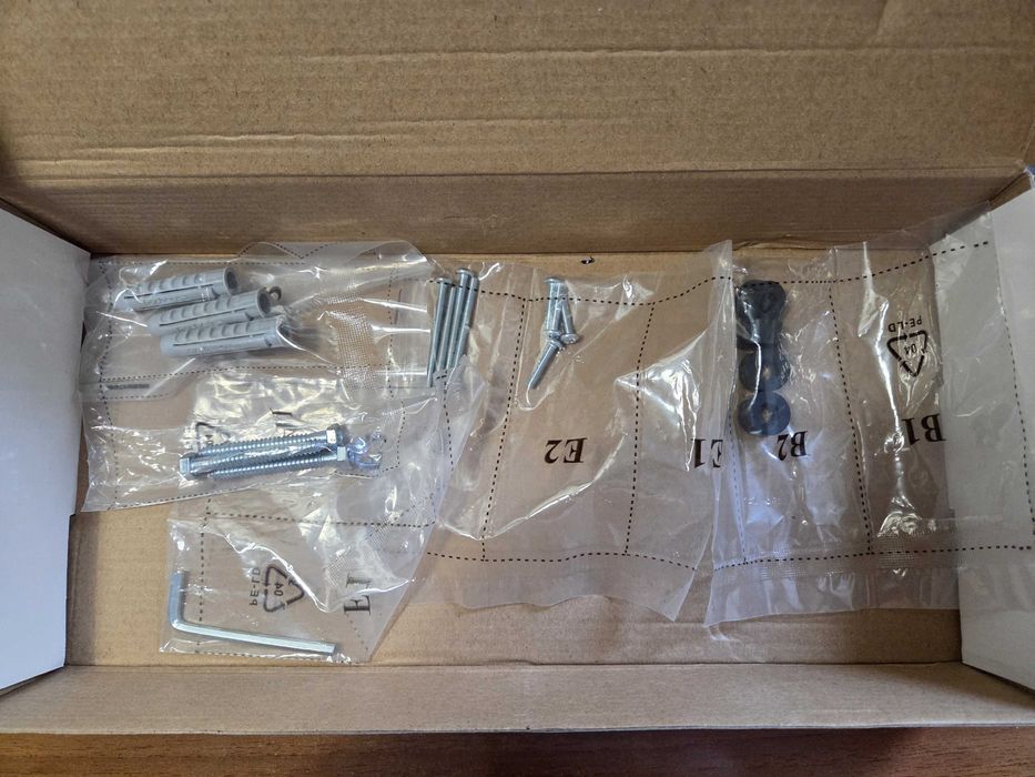 Uchwyt ścienny do monitora do 26'' / 25kg