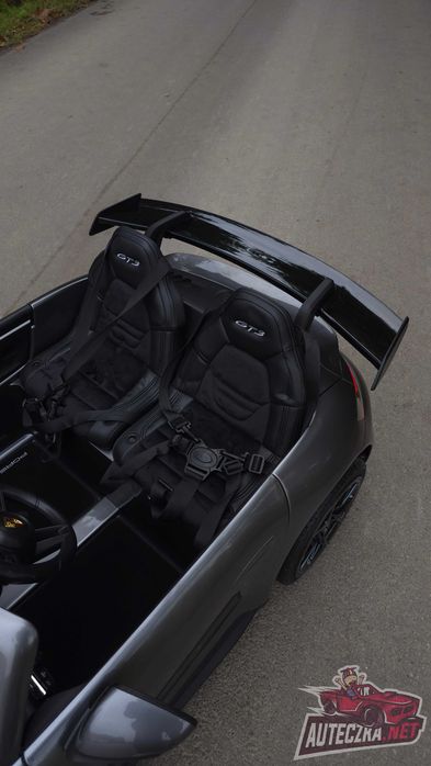 Mocne i szybkie autko PORSCHE 911 STRONG na akumulator 2x280W srebrny