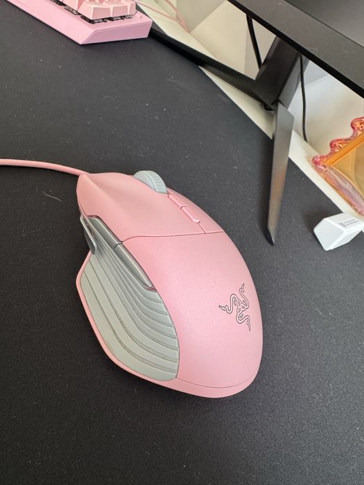 Myszka Razer BASILISK i Mouse Bungee v3 CHROMA