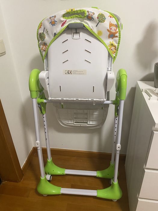 Cadeira de refeição