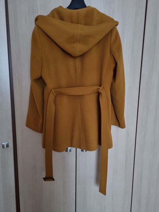 Kurtka firmy Aryton. Rozmiar 42