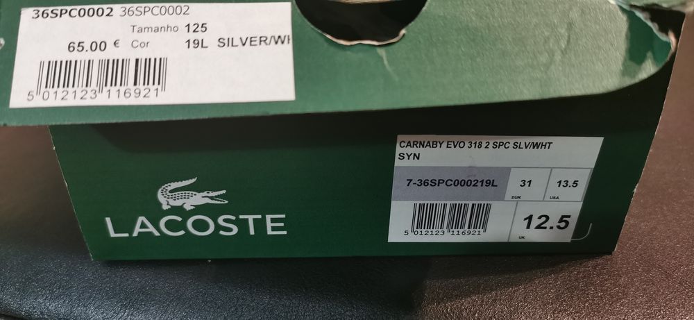 Sapatilhas lacoste tamanho 31, igual a novo