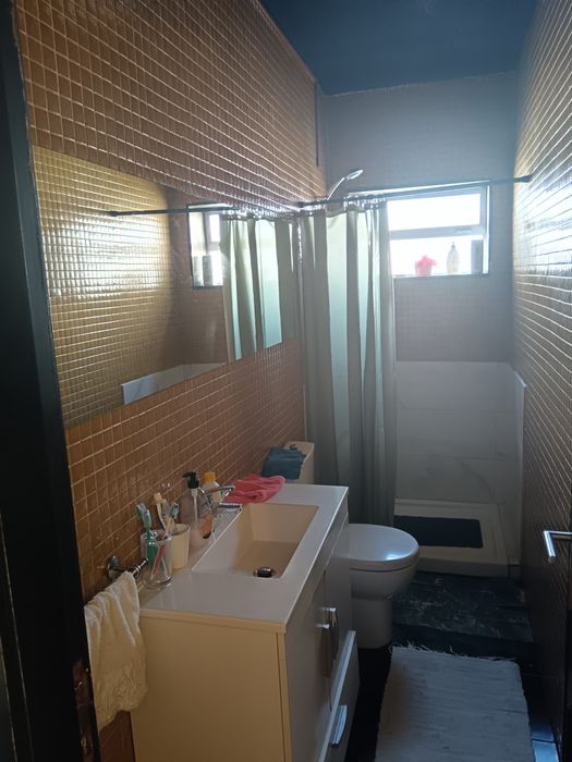 Quarto para arrendar