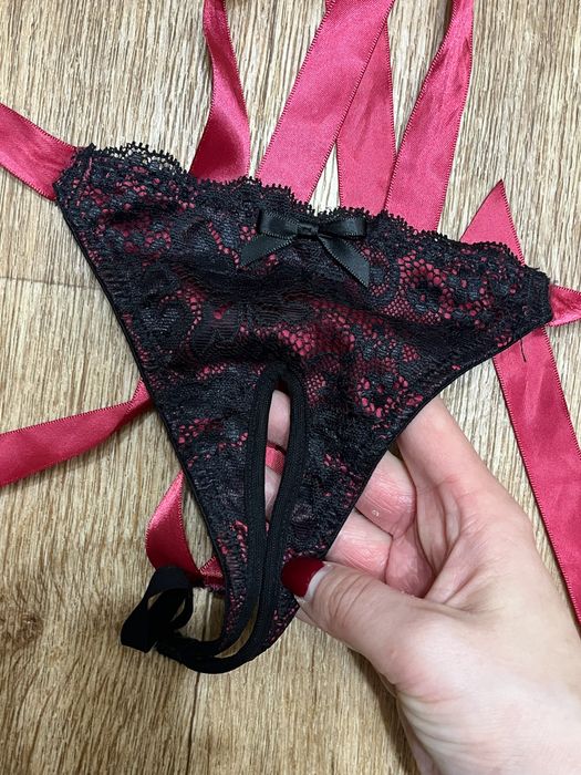 Комплект білизни Ann Summers з відкритим доступом XS-S