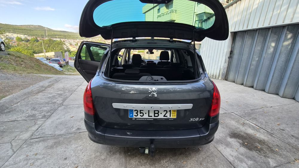 Peugeot 308 sw 1.6 HDI Exclusive 7 lugares