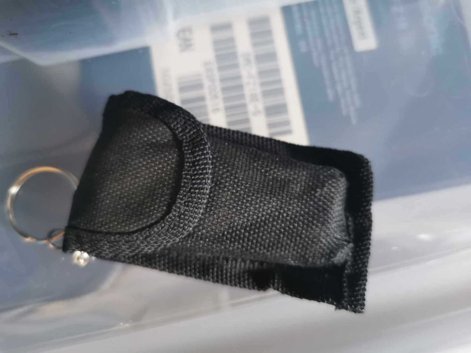 Scyzoryk narzędzia niezbędnik turystyczny klucze nożyk wielofunkcyjny