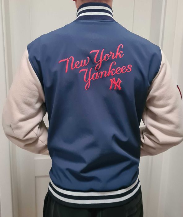 Kurtka Bomberka Bejsbolówka Majestic New York Yankees Streatwear