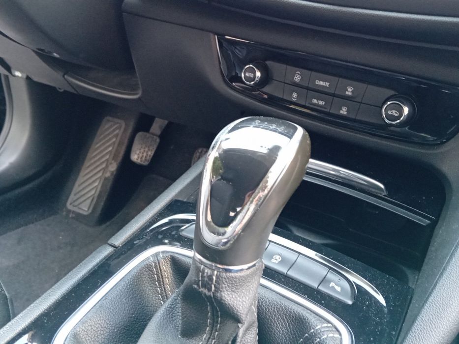 Moca / fole de mudanças OPEL Insignia B Grand Sport (Z18)