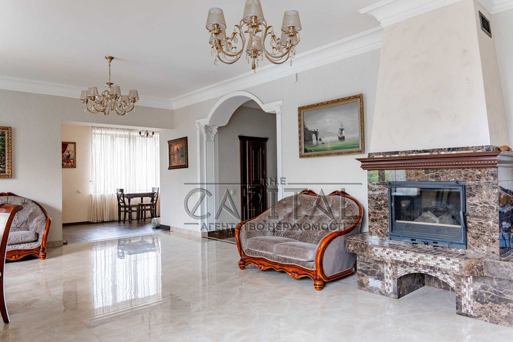 House in Kyiv, Chervonyy Khutir, Rembaza - View 3