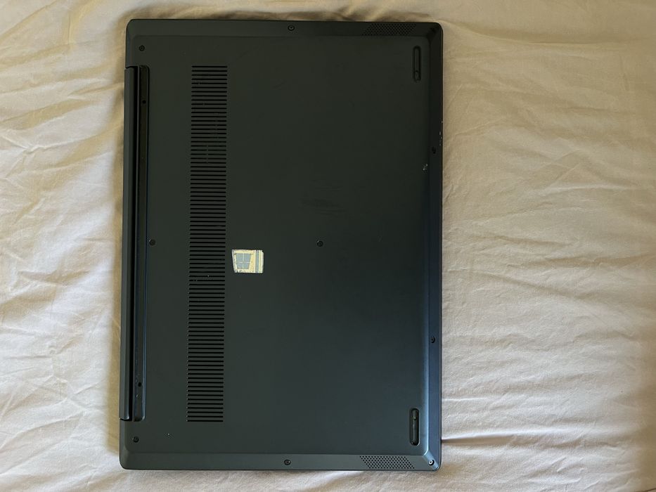 Lenovo IdeaPad S340 Ryzen 5 | 8 GB RAM | 1 TB SSD | Excelente Estado
