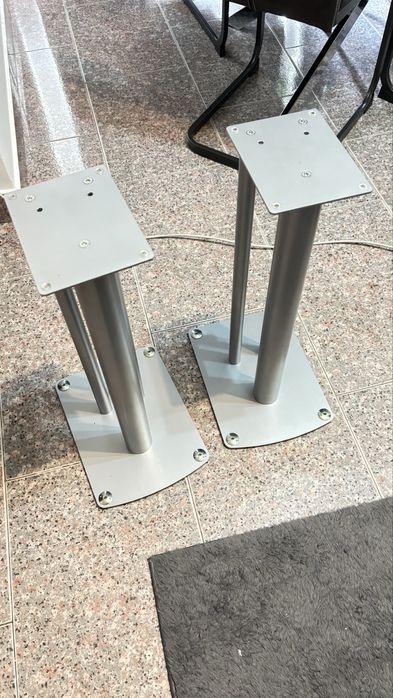Suportes para coluna Bookshelf cinza