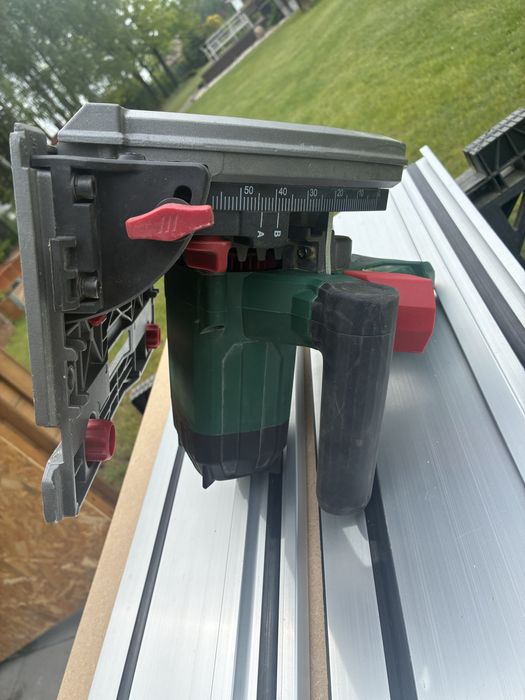 Zagłębiarka Parkside PTSS1200 + 2x szyna 0.7 m