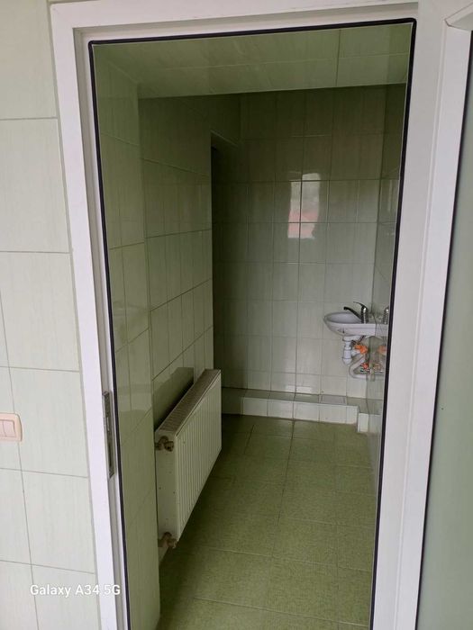 Сдам помещение 80 кв.м.  на закрытой территории в Холодногорском р-не