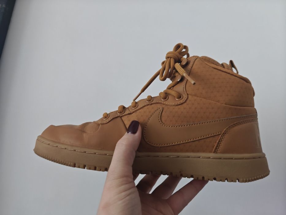 Nike Court Borough sneakersy adidasy sportowe 41/26,5 cm