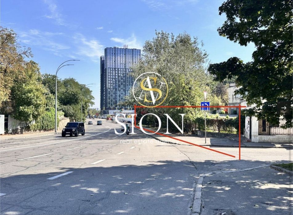 Аренда земельного участка в центре города, 15 соток