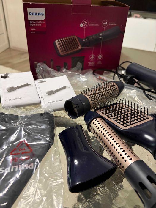 Фен-щітка стайлер Philips 5000 Series BHA530