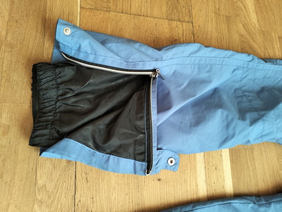 Демісезоний костюм 9-11років.