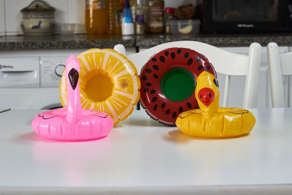 Conjunto de 4 boias insuflaveis para copos na piscina
