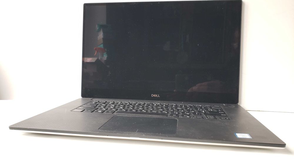 Ноутбук Dell Precision 5540 15.6" 3840x2160 4k Core i7-9850H 2.6Ghz 16Gb SSD 512Gb nVidia T1000 4Gb