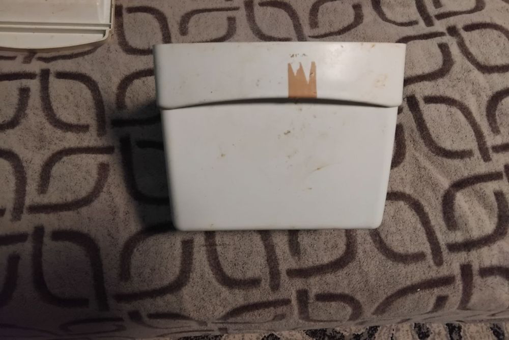 Продам нижнюю полку и два ящика для холодильника EXQVISIT 214-6.