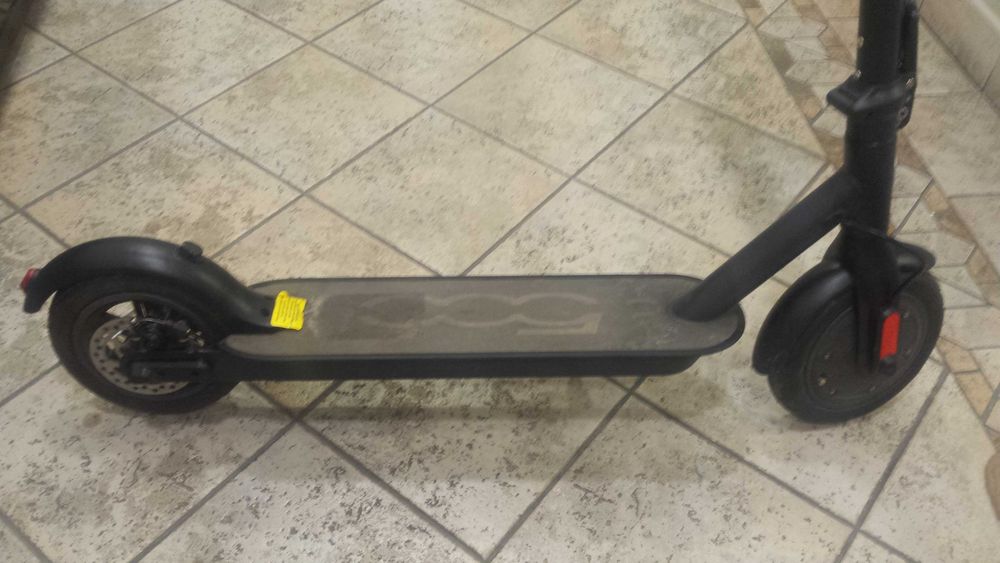 Hulajnoga Elektryczna Fiat 500 350w 7.5 Ah możliwa zamiana