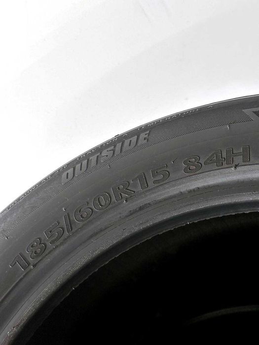 Pneus Kumho Ecowing ES01 - 185/60/15 - Como NOVOS