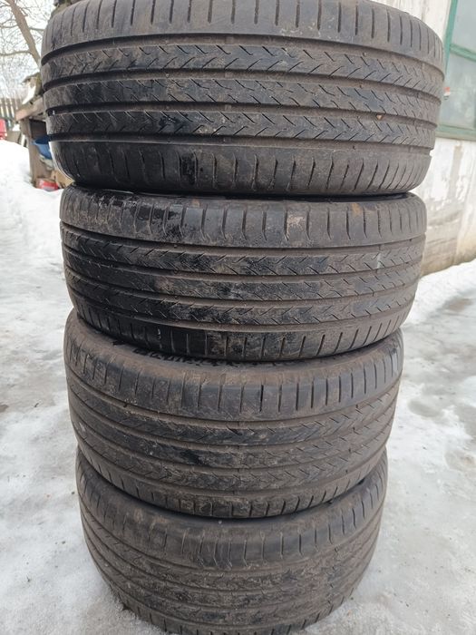 Продам шини Continental 285/40/20  255/45/20 різноширокі