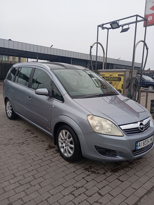 Продам Оpel zafira В 1.8 газ-бензин 2008 рік