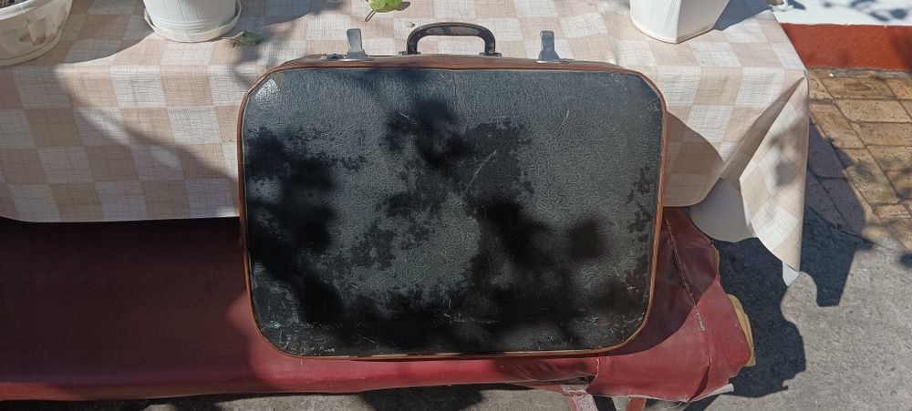 Чемодан часів СССР