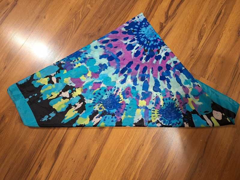 Duża chusta 150 x 150