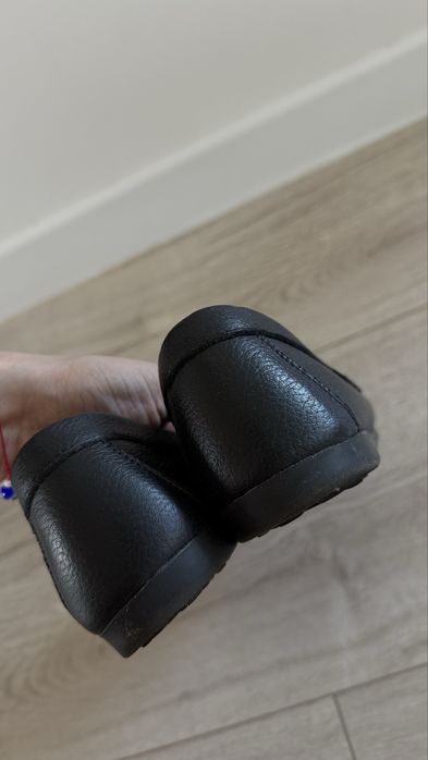 Mokasyny skórzane CCC