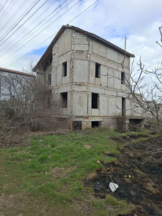 Коробка дома в Сухом лимане